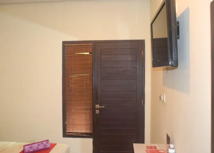 Reddoorz Near Ngurah Rai Airport 2*